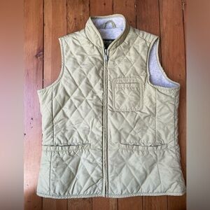Eddie Bauer Sage Green Lightweight Puffer Vest with Fleece Lining